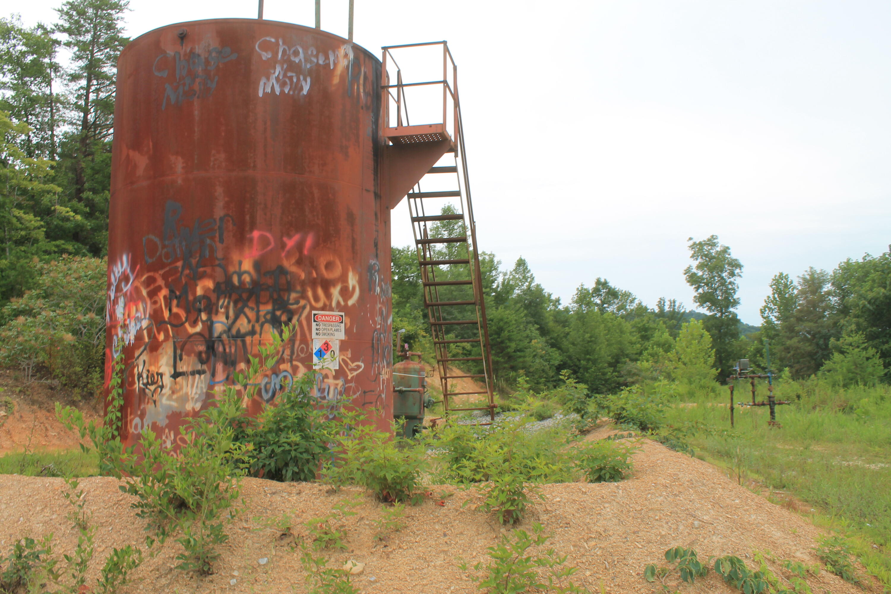 1 Straight Fork Road, Unit TRACT 1 Huntsville, TN 37756 - Photo 4 of 25 Oil Well