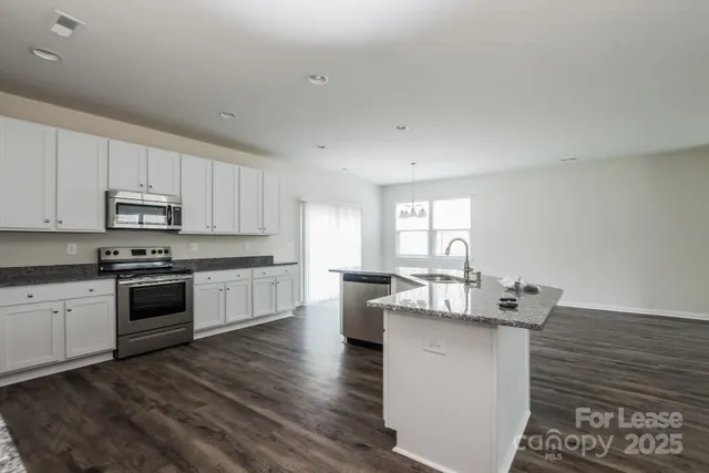 $2,240 | 3329 Osceola Lane, Charlotte, NC 28269