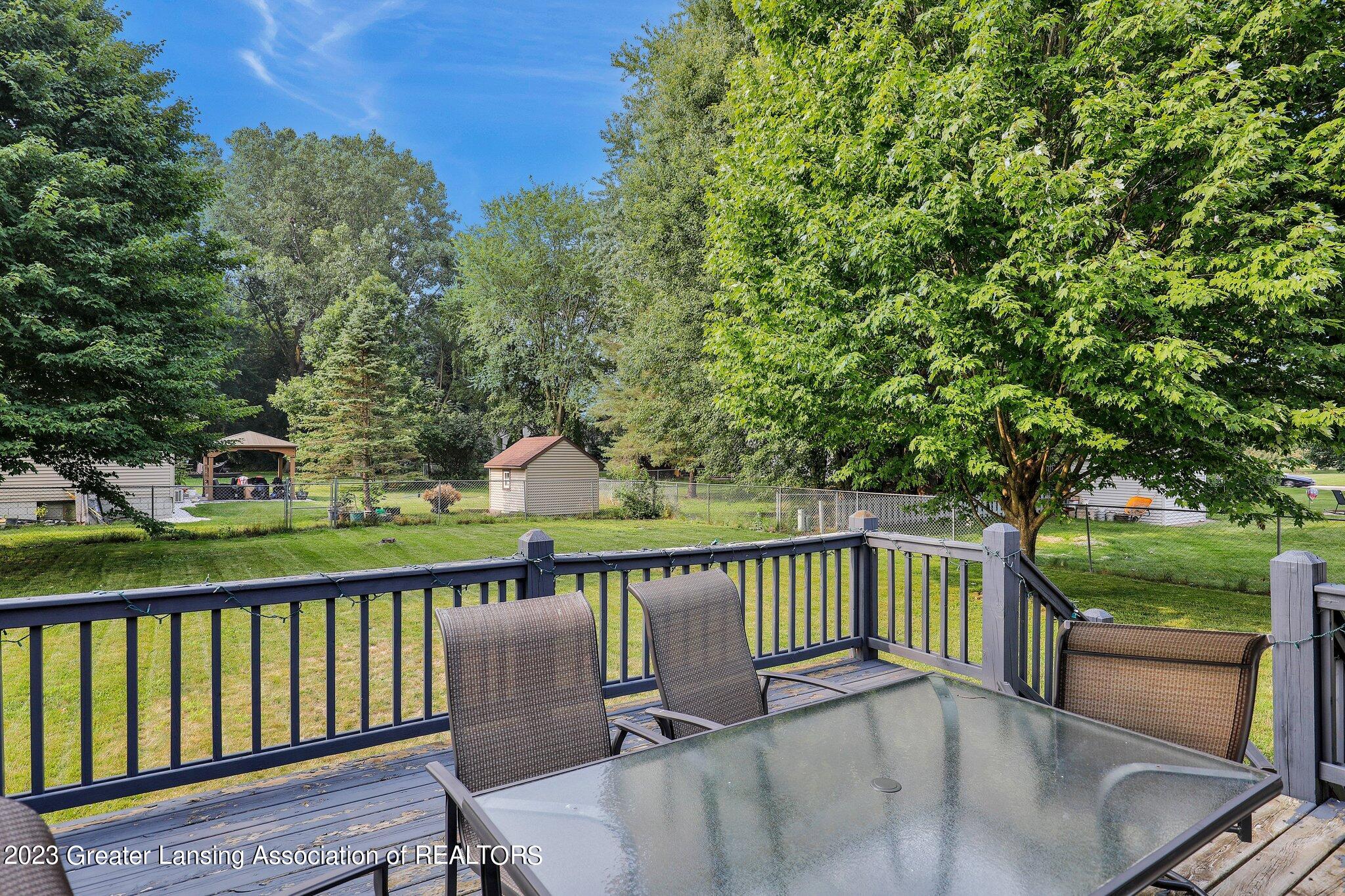 5930 Horstmeyer Road Lansing, MI 48911 - Photo 6 of 31 7-web-or-mls-Open Ended Media-7