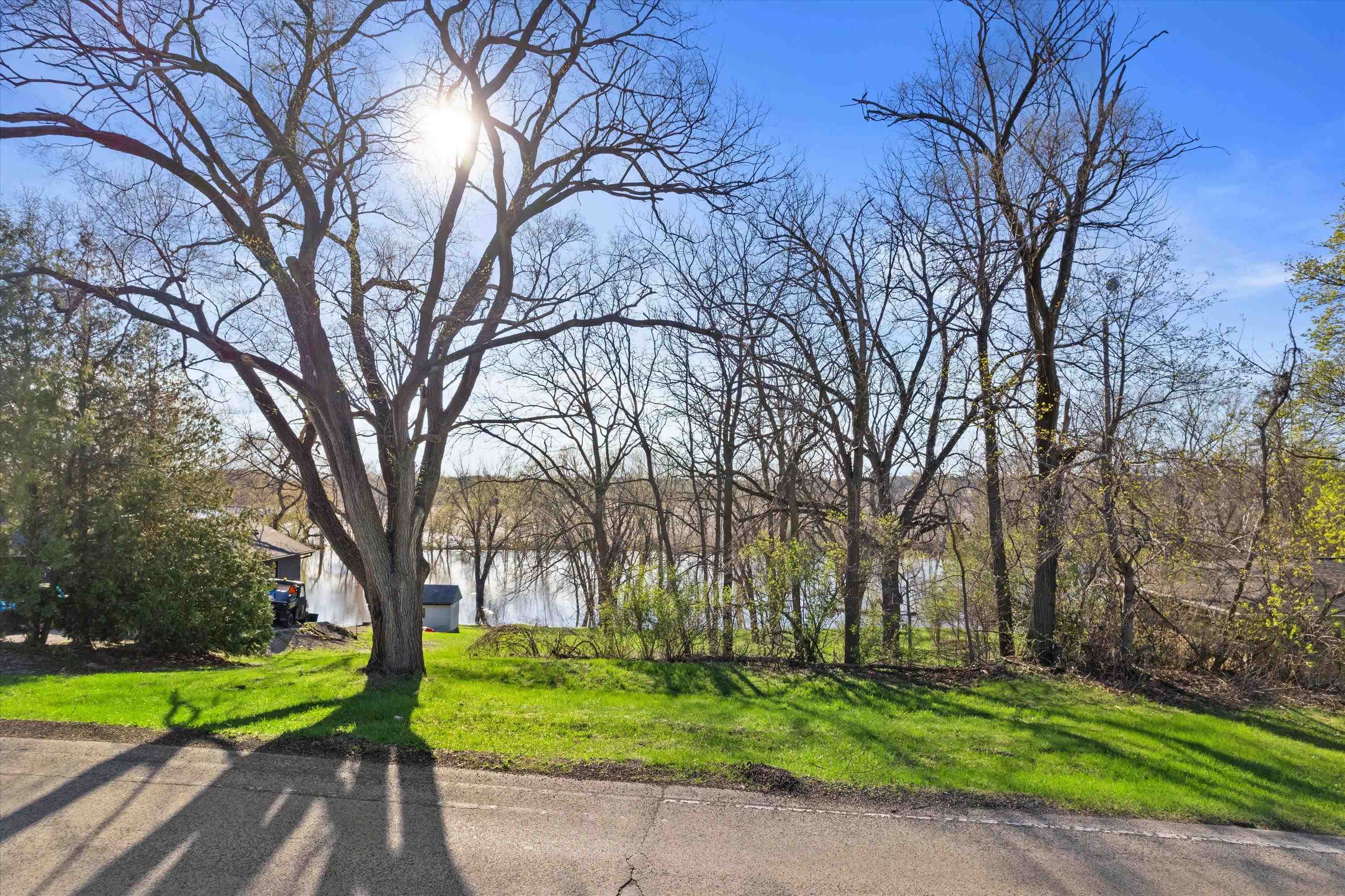 1734 Jefferson Road Watertown, WI 53094 - Photo 4 of 13
