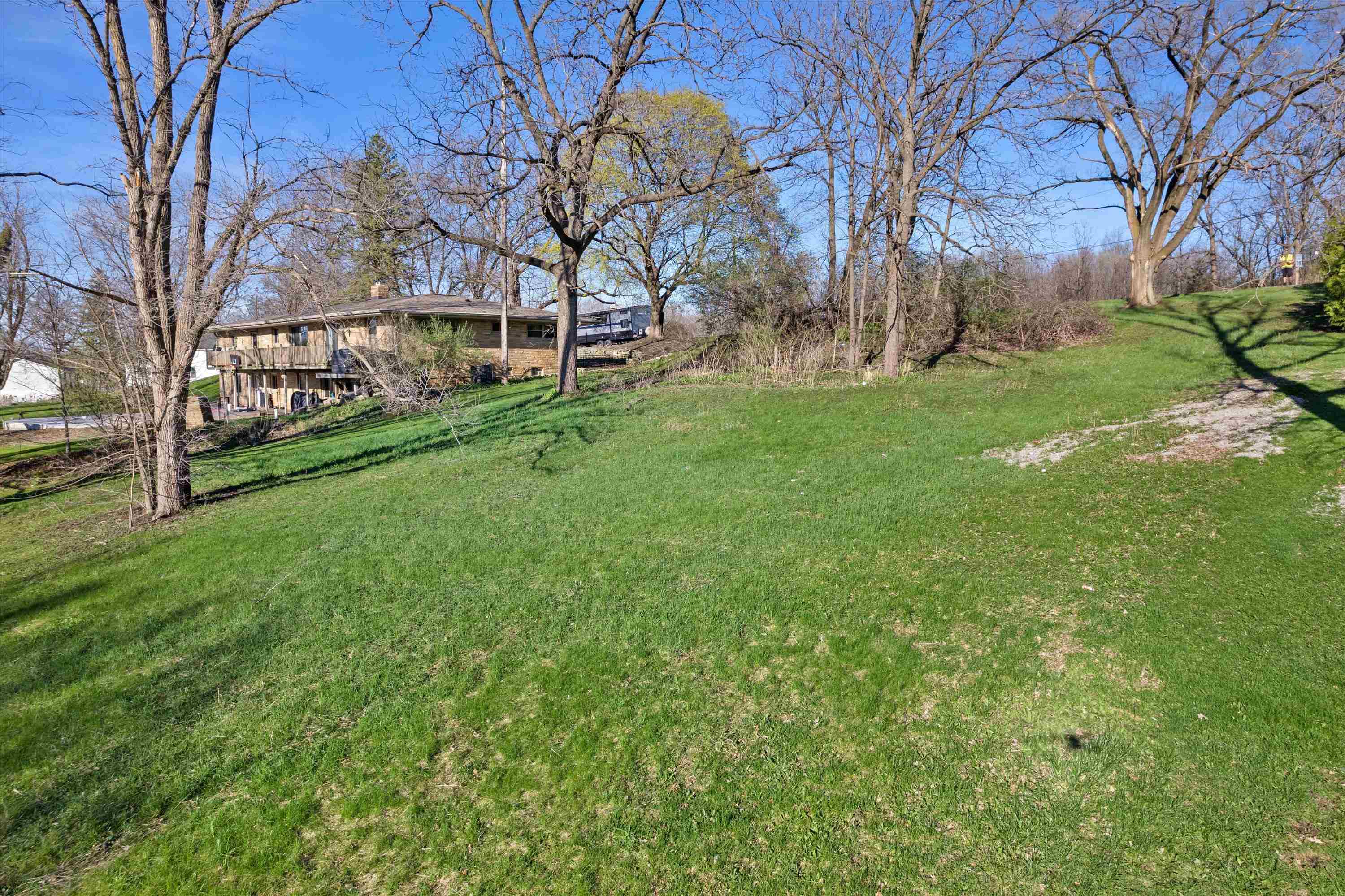 1734 Jefferson Road Watertown, WI 53094 - Photo 5 of 13