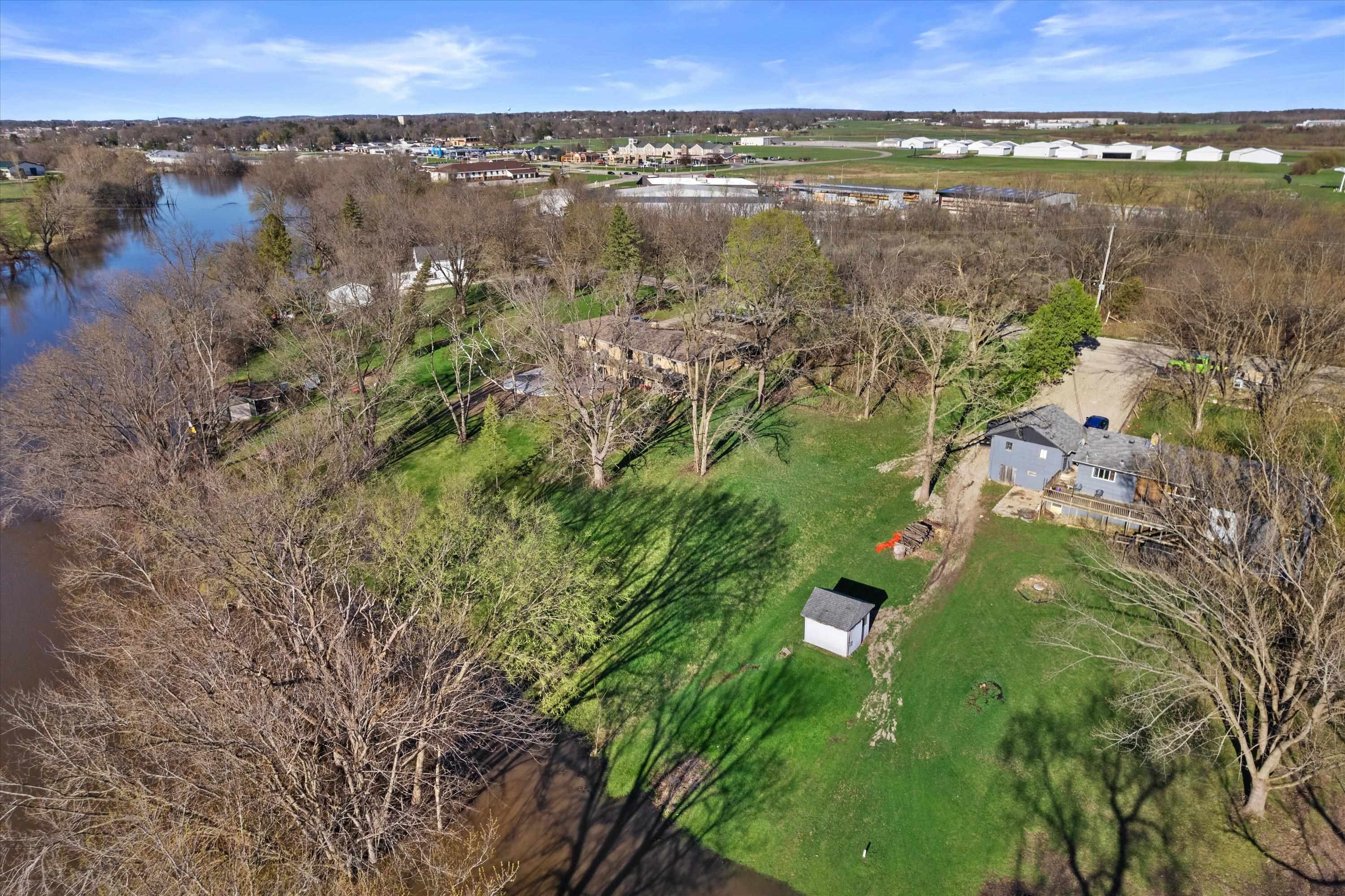 1734 Jefferson Road Watertown, WI 53094 - Photo 10 of 13