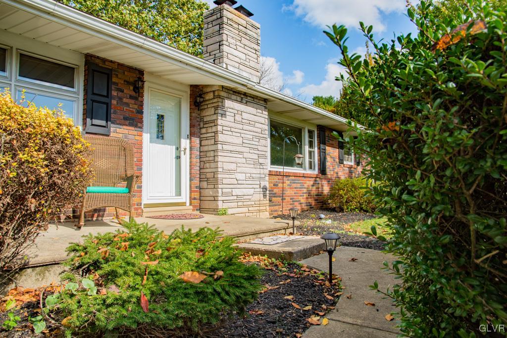 159 Gallagher Road Whitehall, PA 18052 - Photo 3 of 14 Gallery Image 3