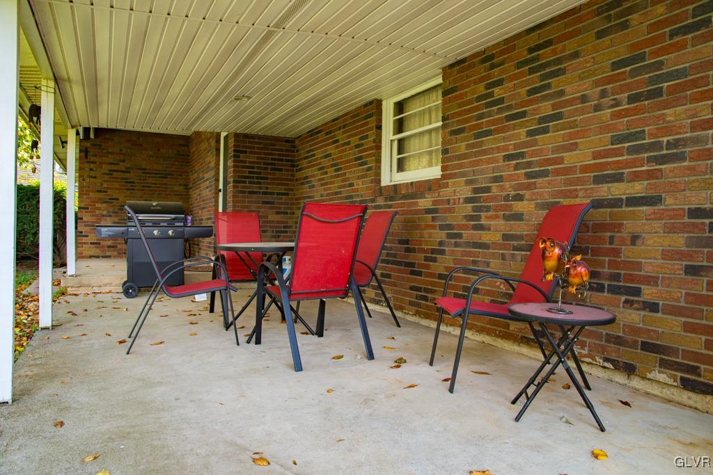 159 Gallagher Road Whitehall, PA 18052 - Photo 7 of 14 Gallery Image 7