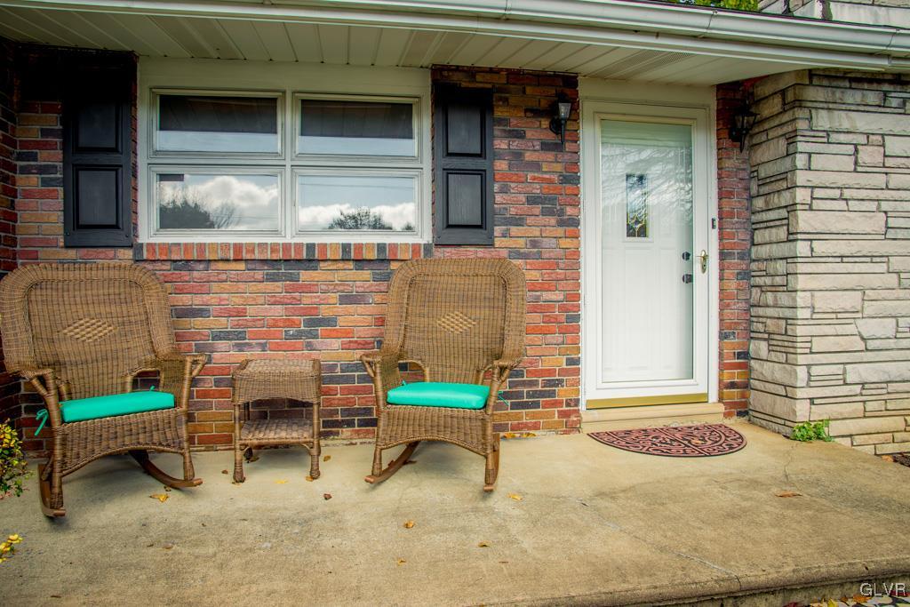 159 Gallagher Road Whitehall, PA 18052 - Photo 8 of 14 Gallery Image 8