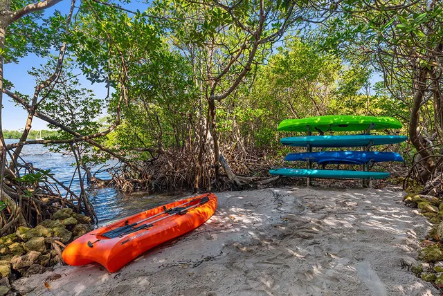 $4,900,000 | 23 Northeast MacArthur Boulevard, Stuart, FL 34996