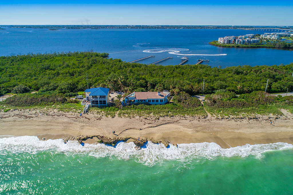 23 Northeast MacArthur Boulevard Stuart, FL 34996 - Photo 3 of 115 002