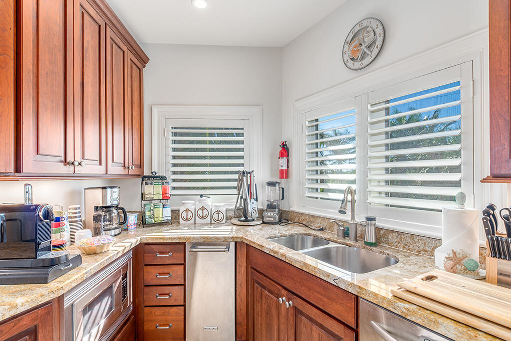 23 Northeast MacArthur Boulevard Stuart, FL 34996 - Photo 31 of 115 041