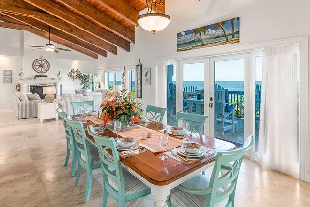 $4,900,000 | 23 Northeast MacArthur Boulevard, Stuart, FL 34996