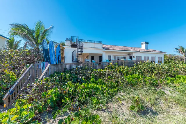 $4,900,000 | 23 Northeast MacArthur Boulevard, Stuart, FL 34996