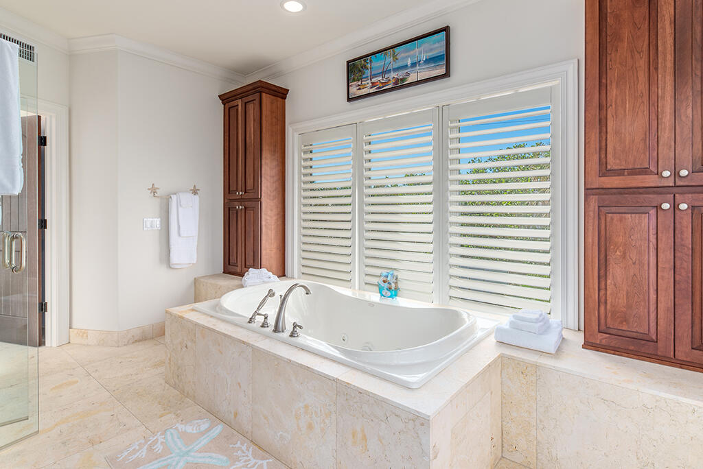 23 Northeast MacArthur Boulevard Stuart, FL 34996 - Photo 61 of 115 068