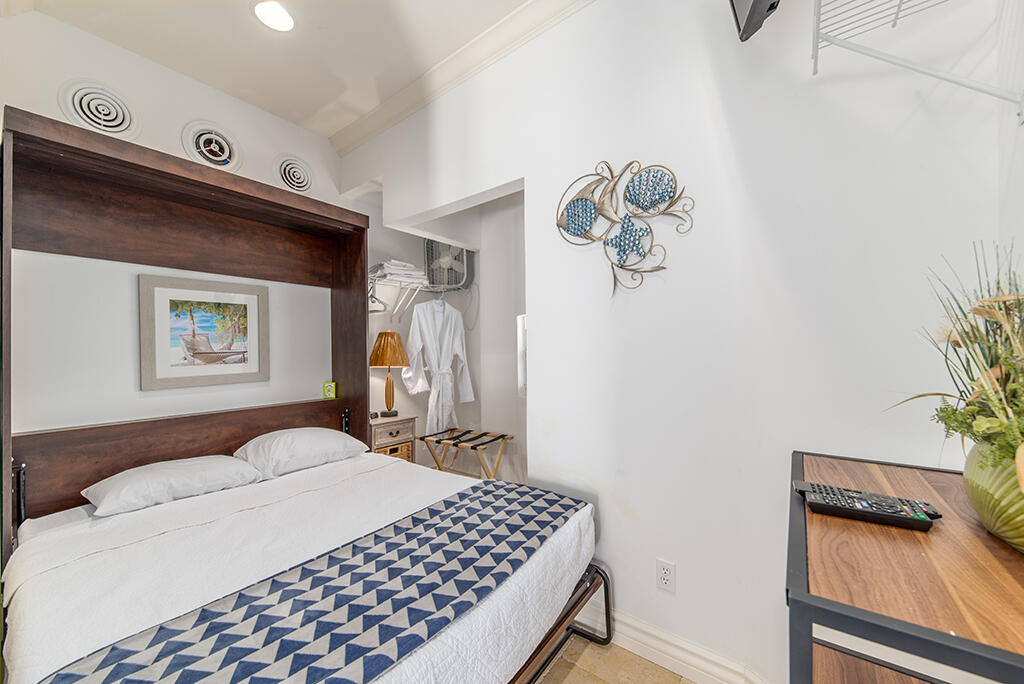 23 Northeast MacArthur Boulevard Stuart, FL 34996 - Photo 67 of 115 029