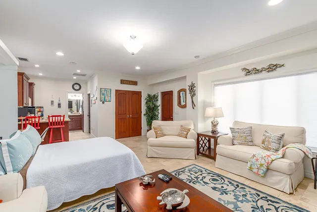 $4,900,000 | 23 Northeast MacArthur Boulevard, Stuart, FL 34996