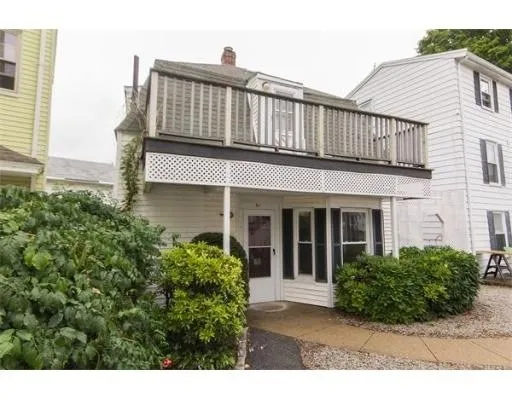 $2,400 | 31 Eastburn Street, Boston, MA 02135