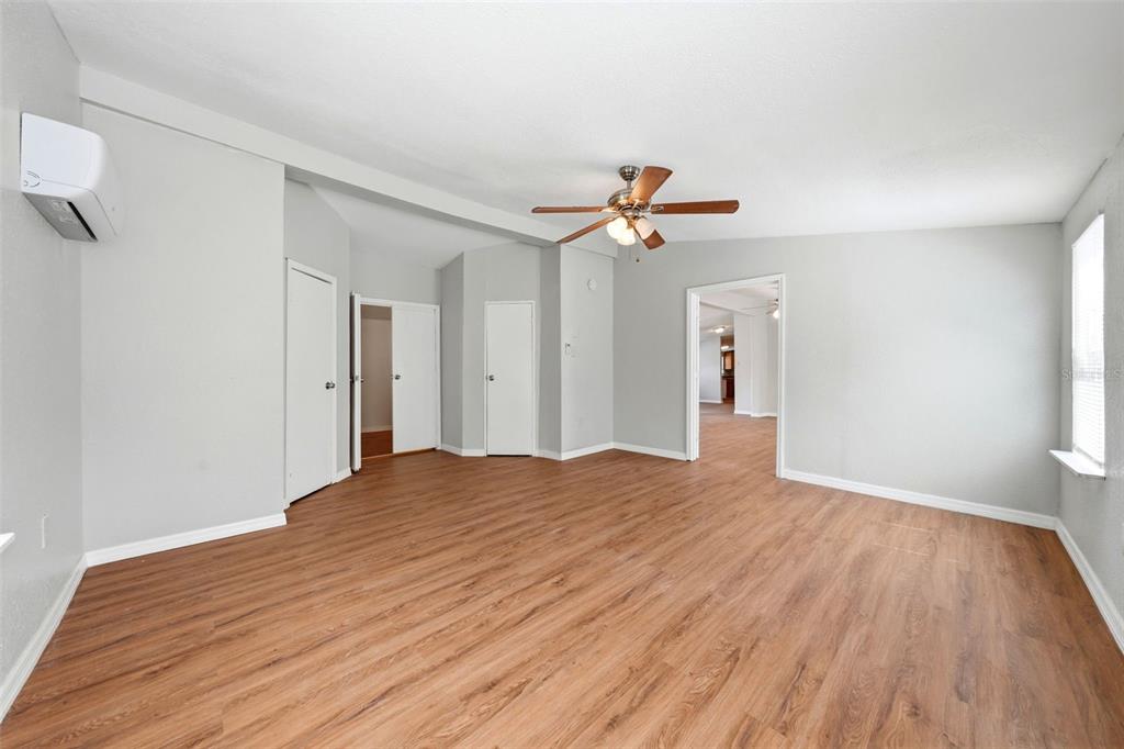 40404 Holly Branch Road Eustis, FL 32736 - Photo 13 of 38