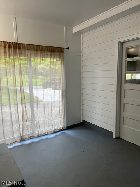 1567 Trares Road Mogadore, OH 44260 - Photo 10 of 34 Breezeway