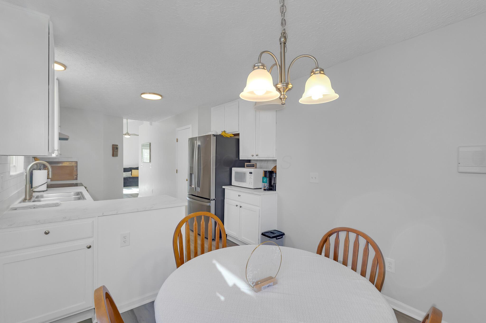 2691 Northwold Road Columbus, OH 43231 - Photo 5 of 15 IMG_7755