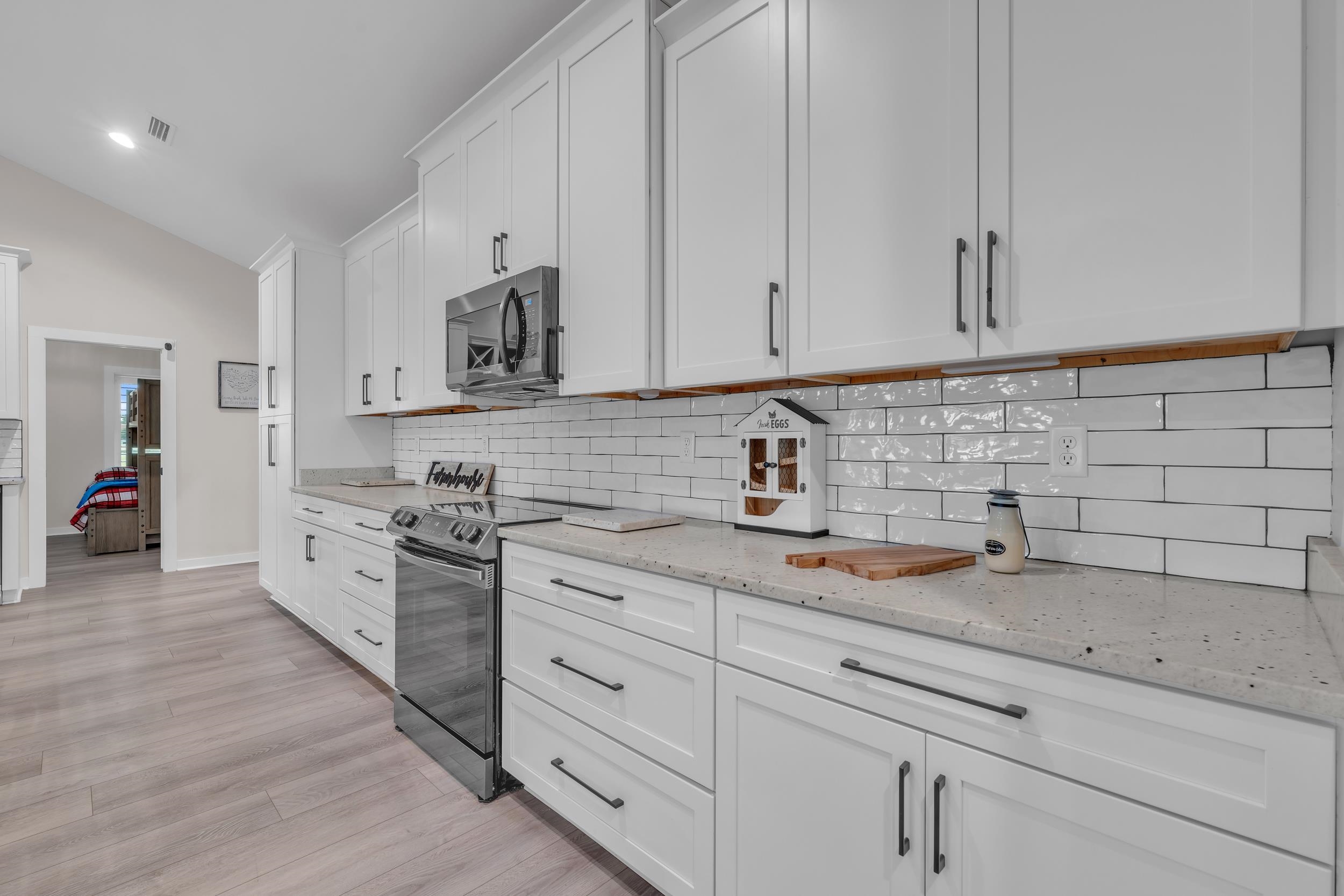 22592 Pastoral Lane Foley, AL 36535 - Photo 13 of 45 Kitchen