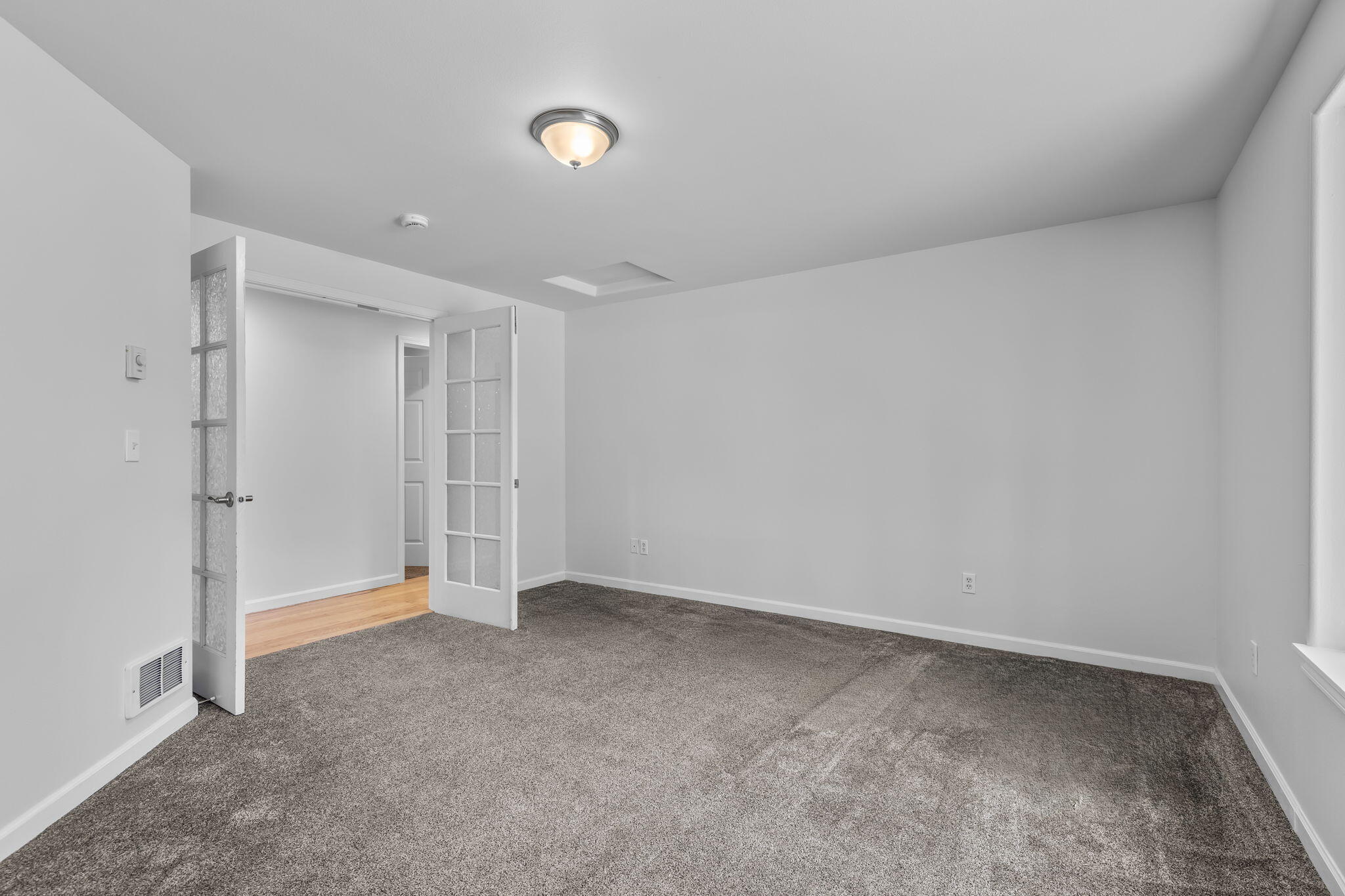 55647 Swan Road Bend, OR 97707 - Photo 13 of 33