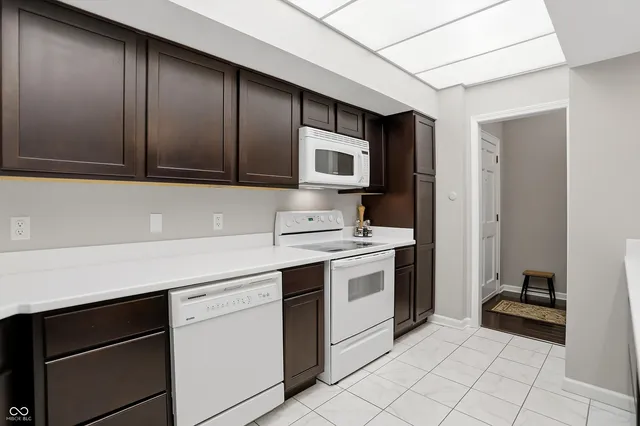 $300,000 | 2608 East 2nd Street, Unit C, Bloomington, IN 47401