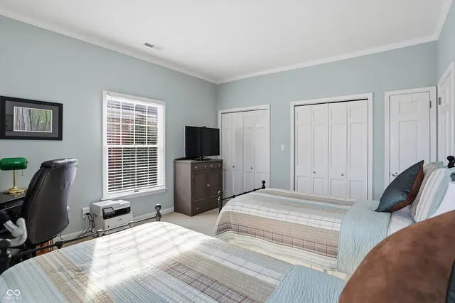 $300,000 | 2608 East 2nd Street, Unit C, Bloomington, IN 47401