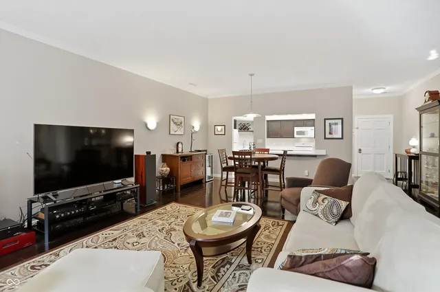 $300,000 | 2608 East 2nd Street, Unit C, Bloomington, IN 47401