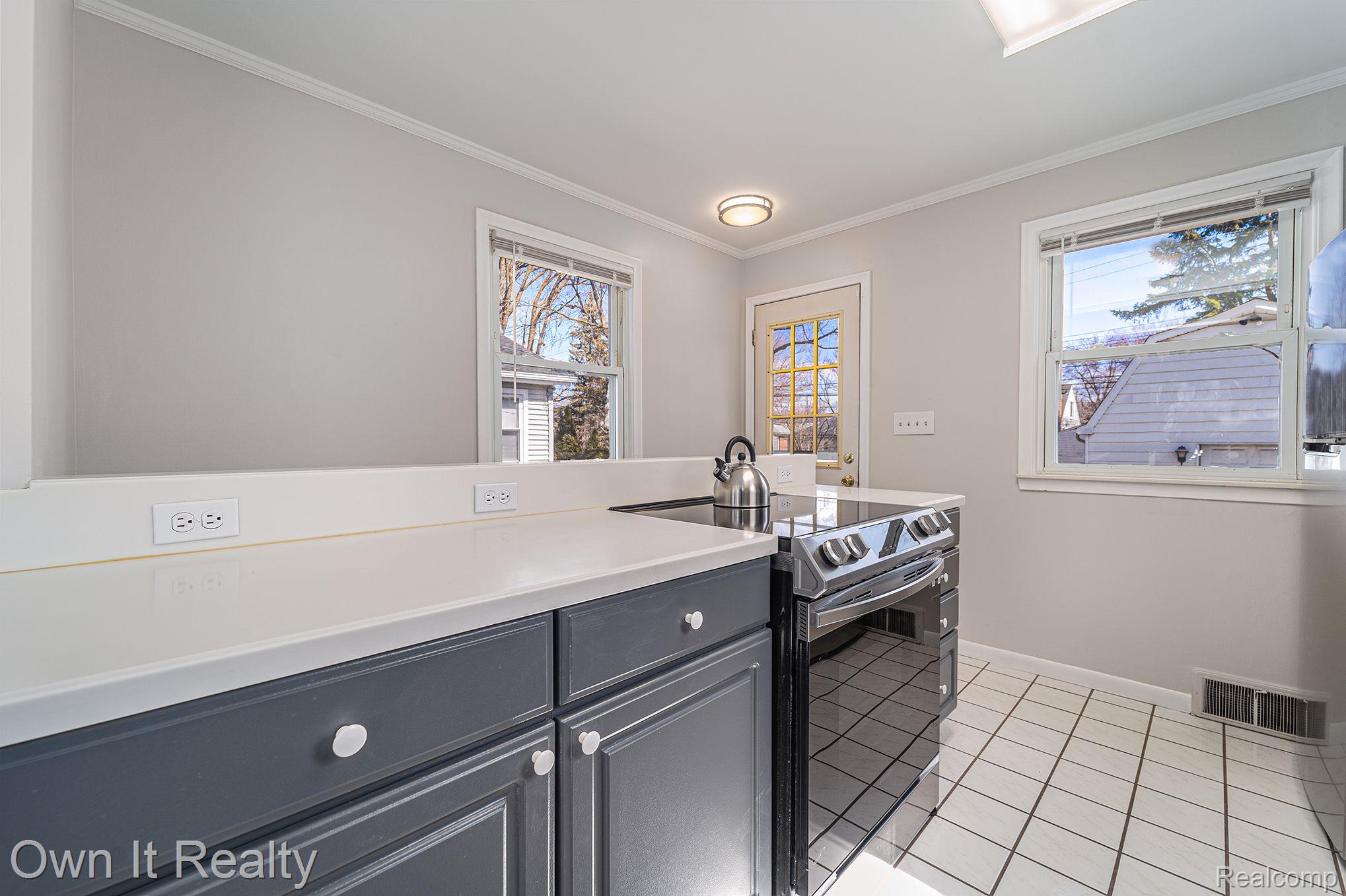 3335 Williams Street Dearborn, MI 48124 - Photo 9 of 25