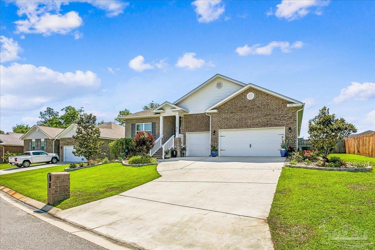 972 Jacobs Way Cantonment, FL 32533 - Photo 2 of 36