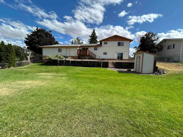 $380,000 | 2334 Charnita Drive, Clarkston, WA 99403