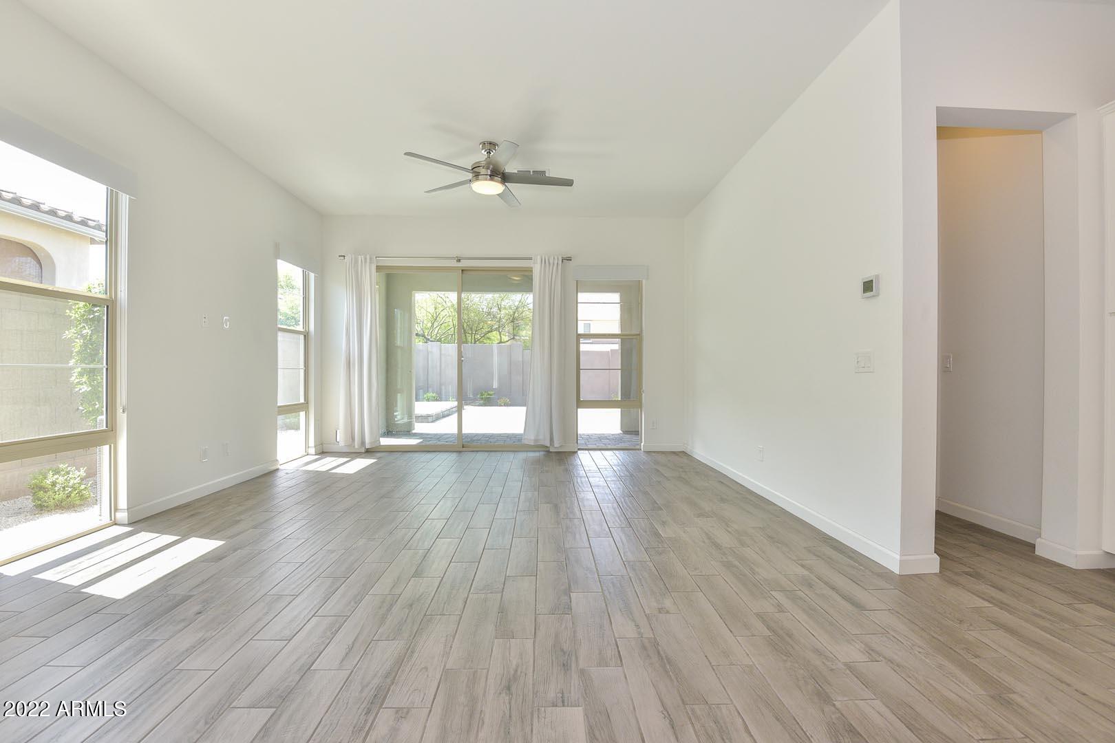 2341 West Cedar Ridge Road Phoenix, AZ 85085 - Photo 20 of 54 Great Room3