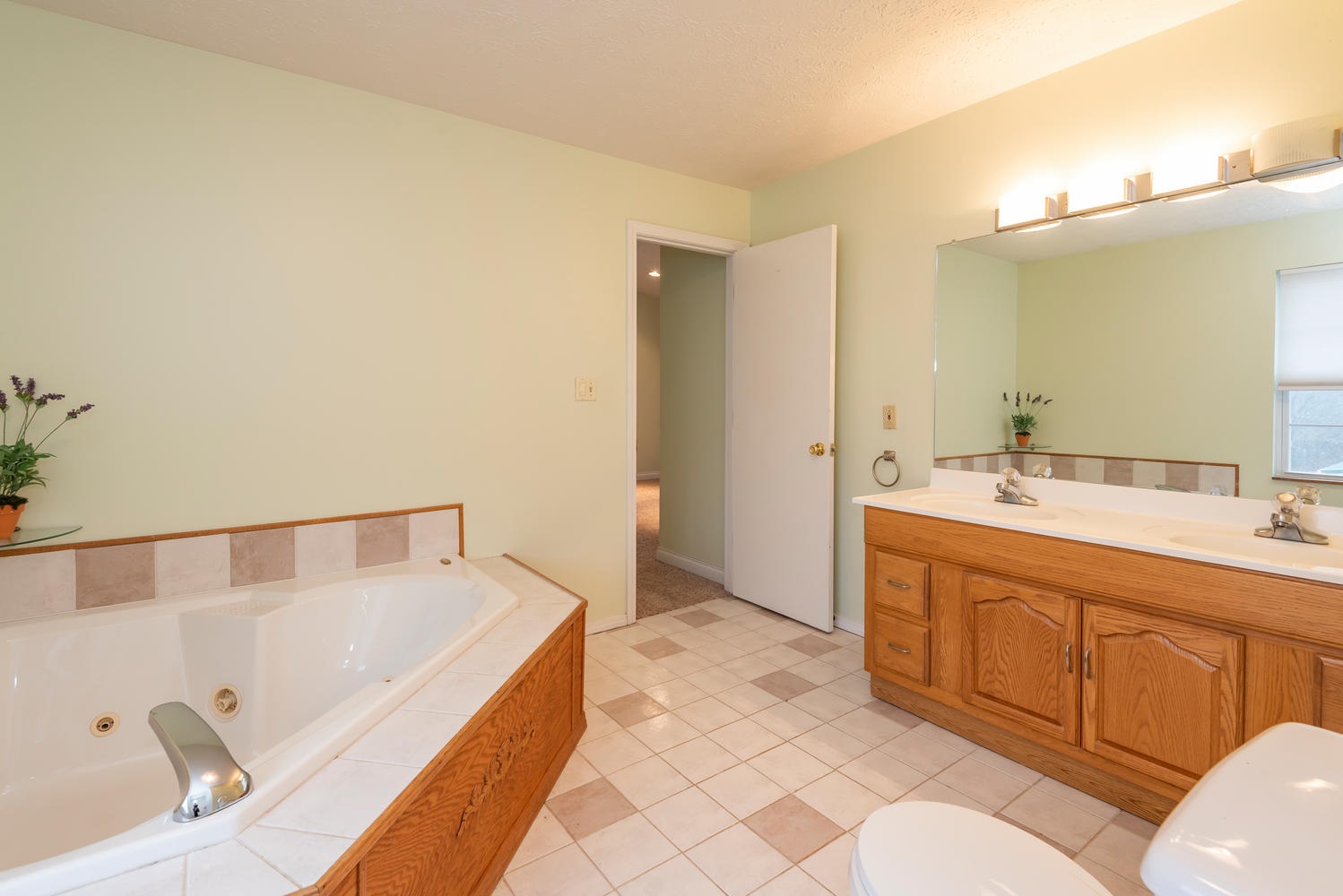 3223 West Maple Grove Road Bloomington, IN 47404 - Photo 13 of 36