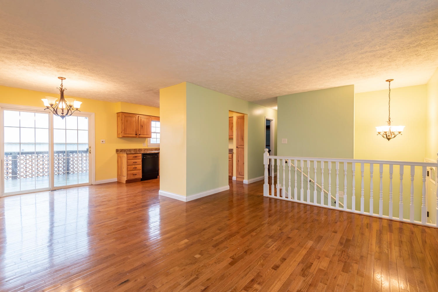 3223 West Maple Grove Road Bloomington, IN 47404 - Photo 3 of 36