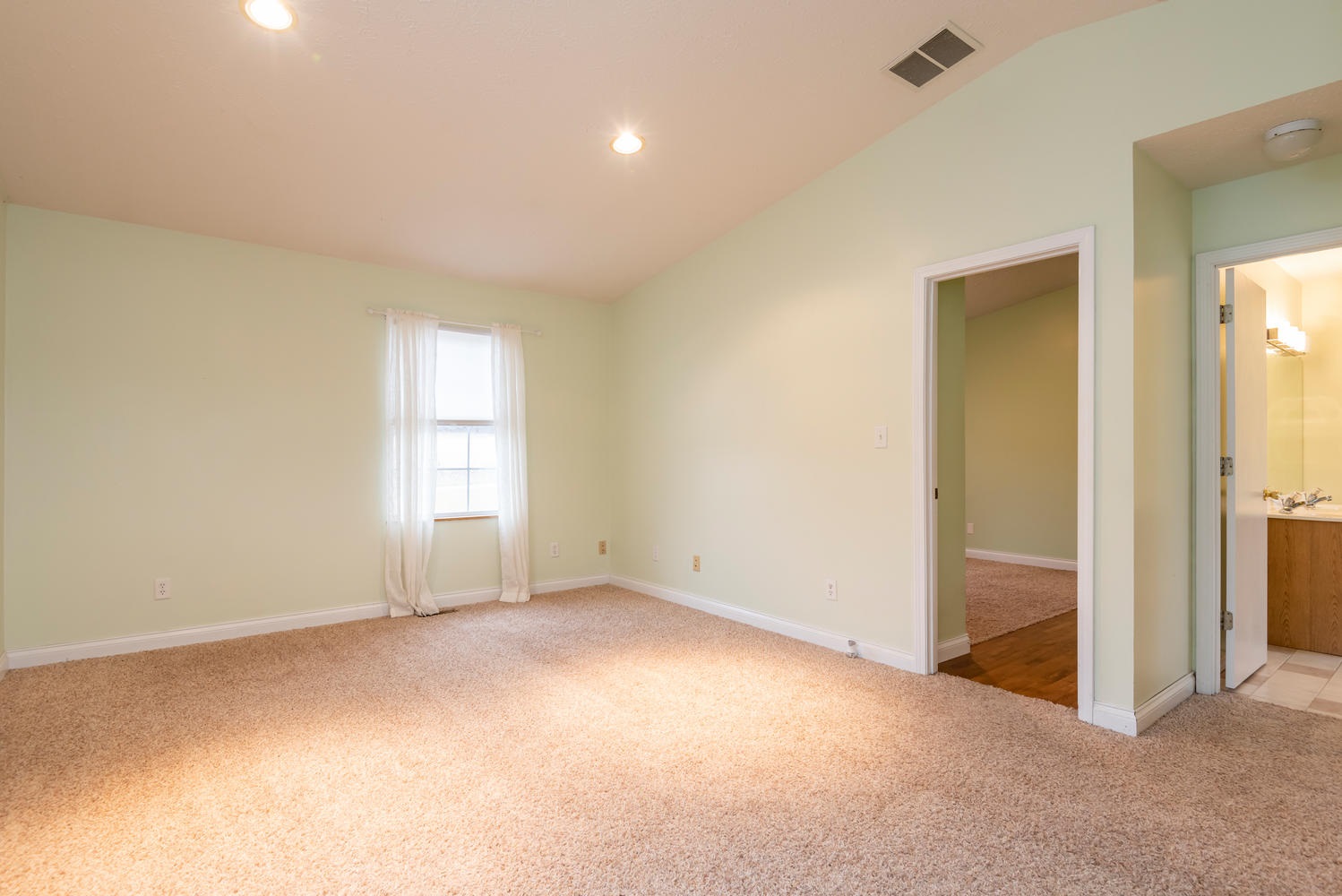 3223 West Maple Grove Road Bloomington, IN 47404 - Photo 10 of 36