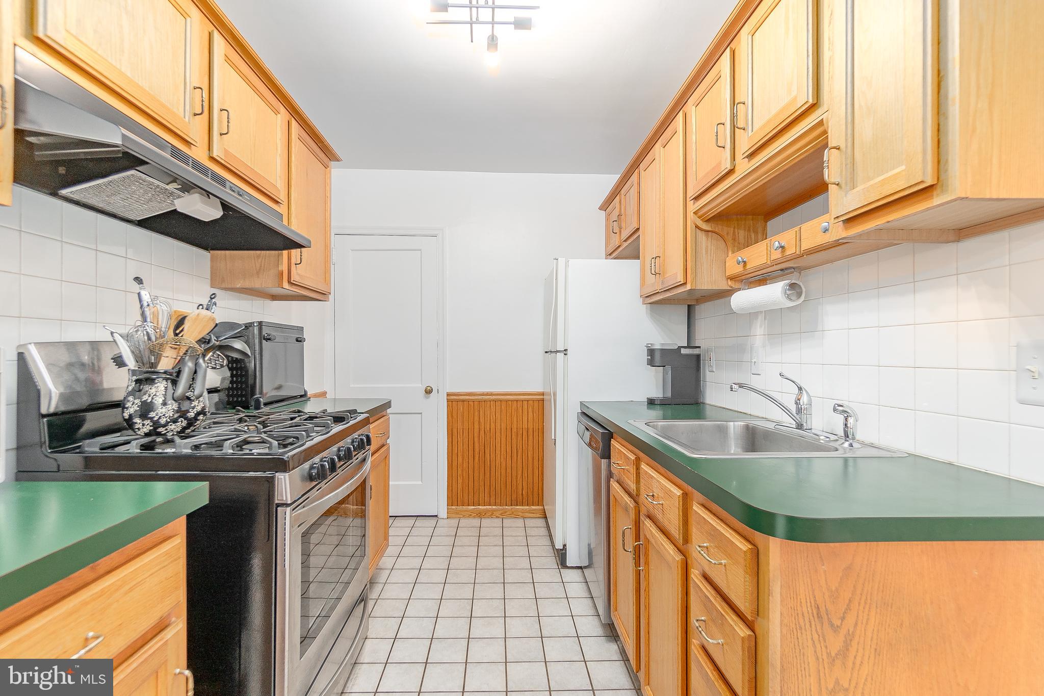 49 Greenhill Road Media, PA 19063 - Photo 16 of 32