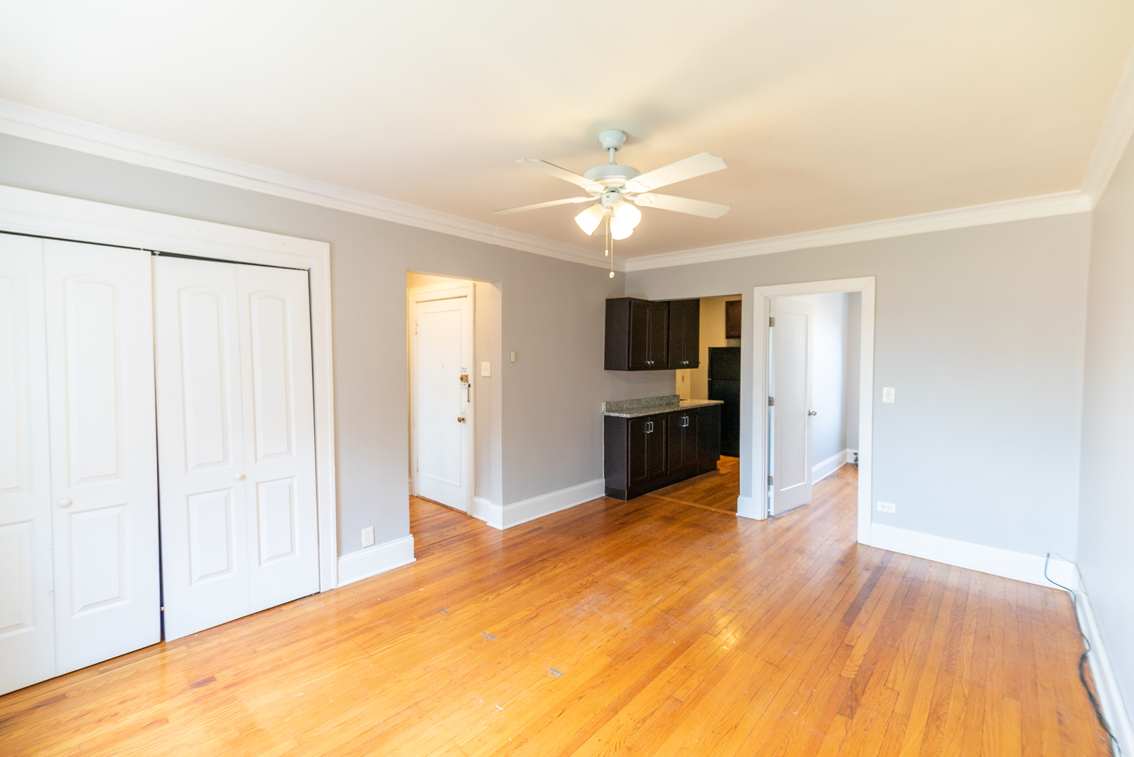 3149 North Springfield Avenue, Unit D3 Chicago, IL 60618 - Photo 4 of 9