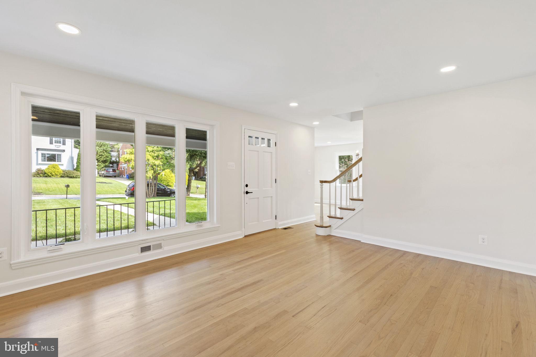 6626 Loch Hill Road Baltimore, MD 21239 - Photo 3 of 43 Gallery Image 3