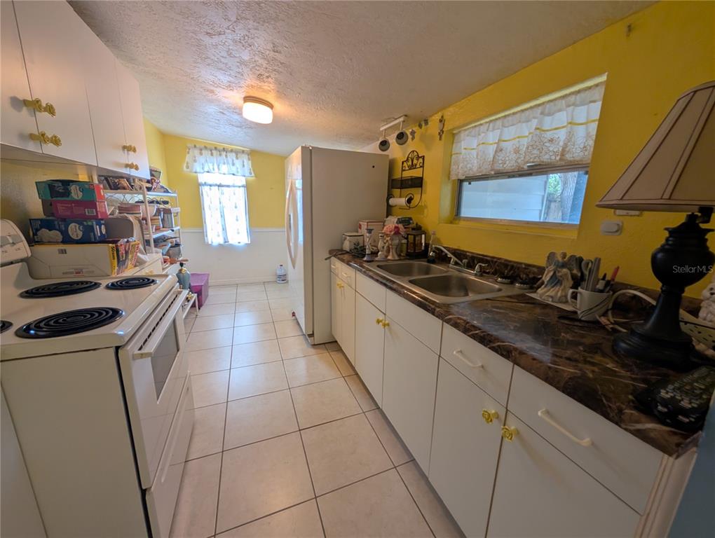 507 Summit Street Largo, FL 33770 - Photo 7 of 18 Gallery Image 7