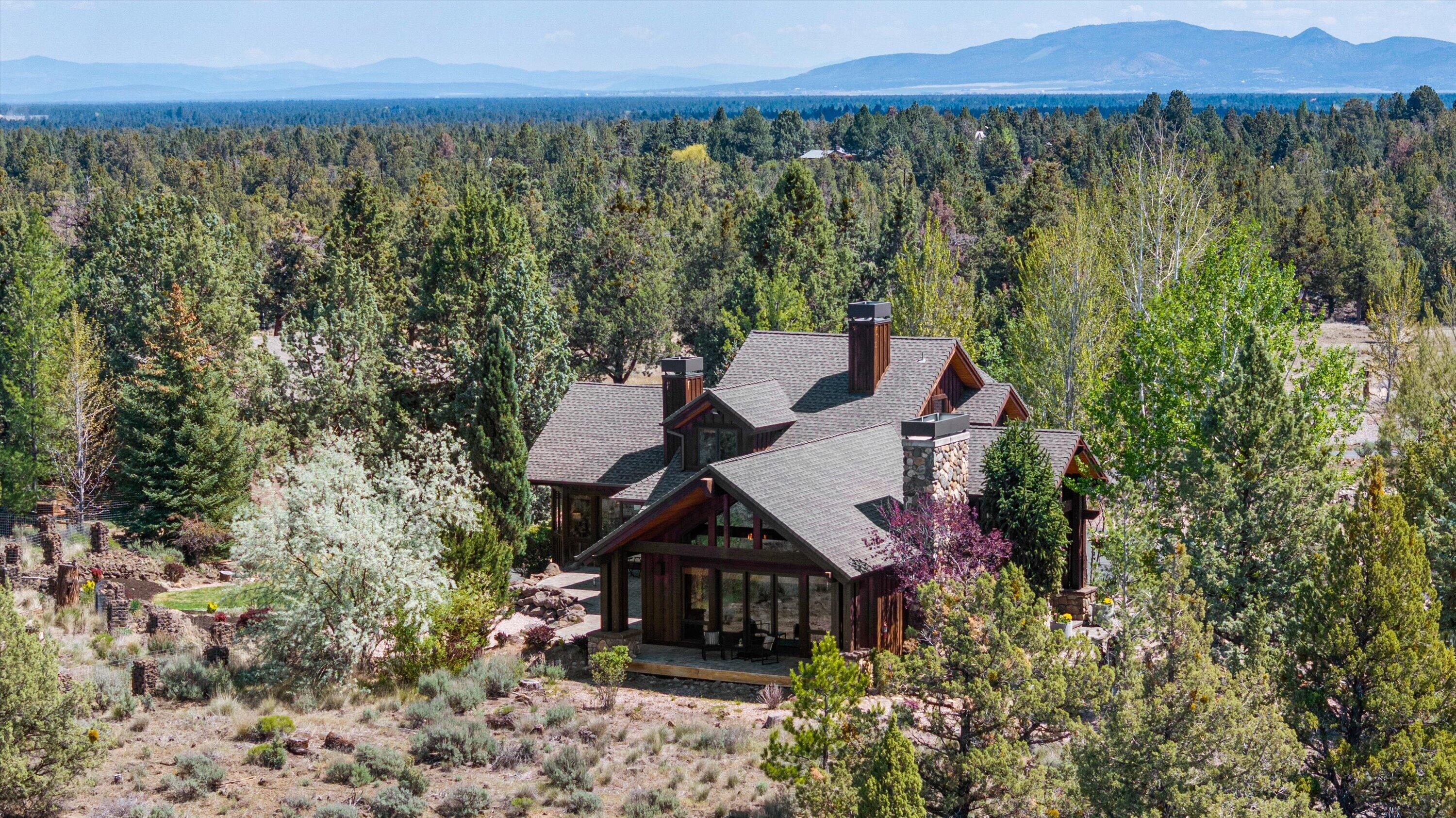 64155 Hunnell Road Bend, OR 97703 - Photo 89 of 96 Minutes to shopping, dining, and services.