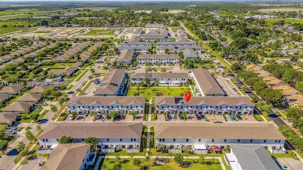 $2,400 | 1130 Southwest 6th Court, Unit 1130, Florida City, FL 33034