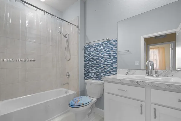 $2,400 | 1130 Southwest 6th Court, Unit 1130, Florida City, FL 33034