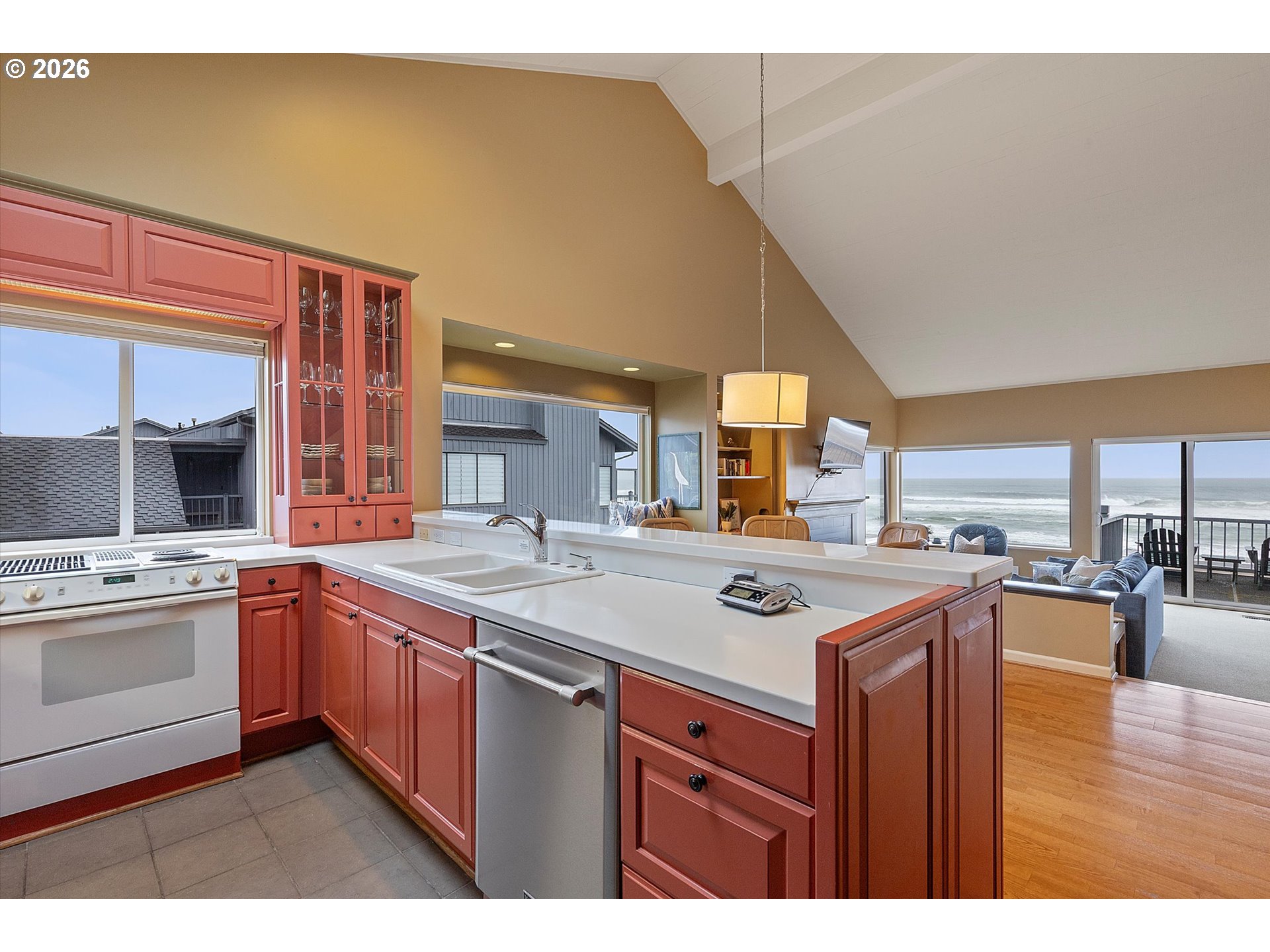 4175 Highway 101, Unit D2 Depoe Bay, OR 97341 - Photo 7 of 42
