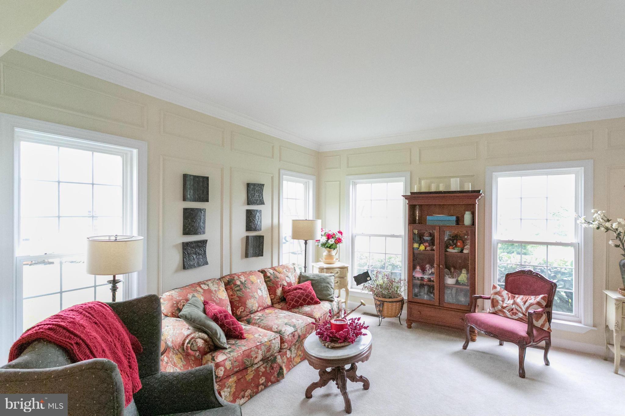 3361 Evans Road Huntingtown, MD 20639 - Photo 12 of 28 Living Room