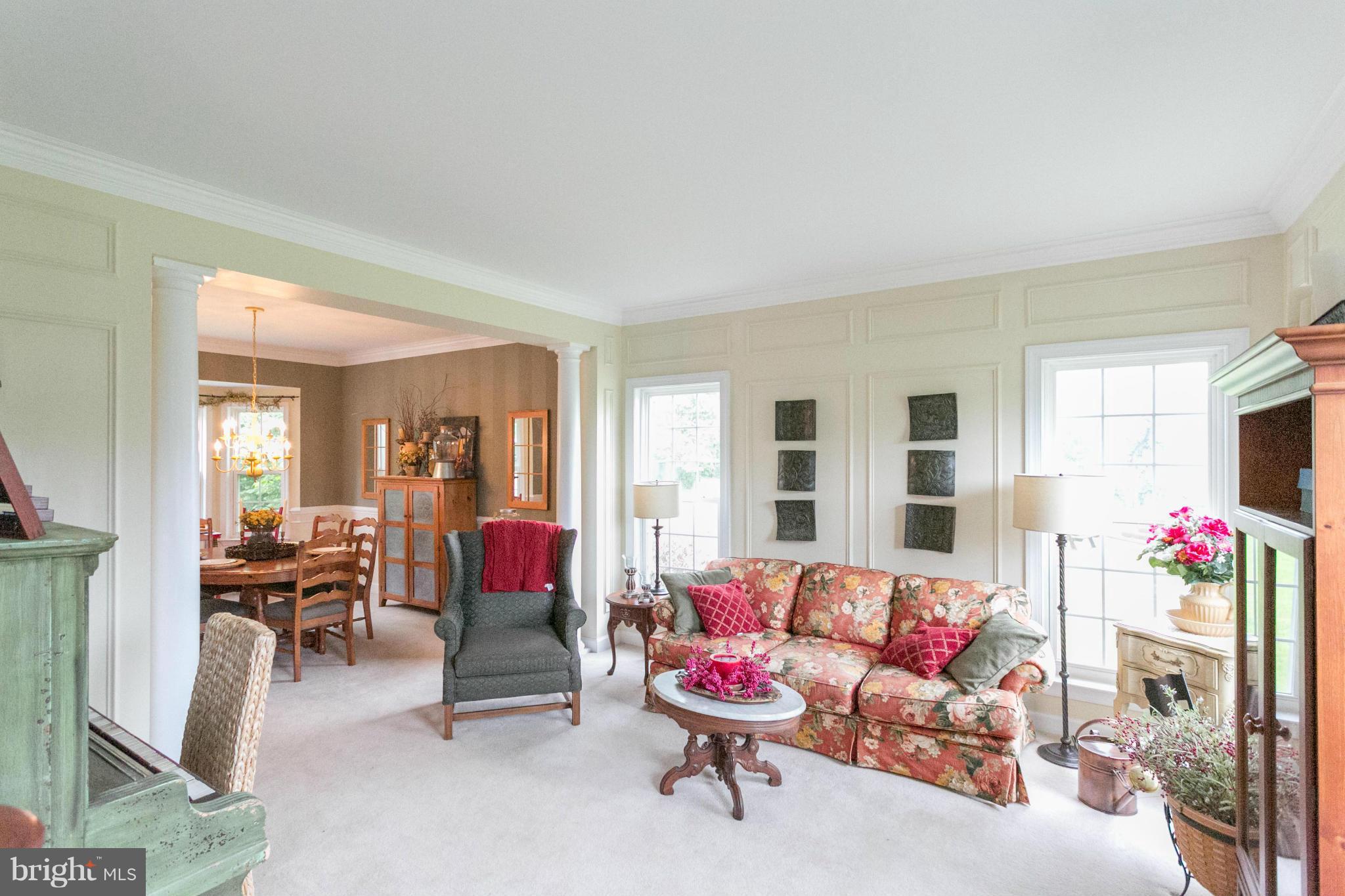 3361 Evans Road Huntingtown, MD 20639 - Photo 13 of 28 Living Room