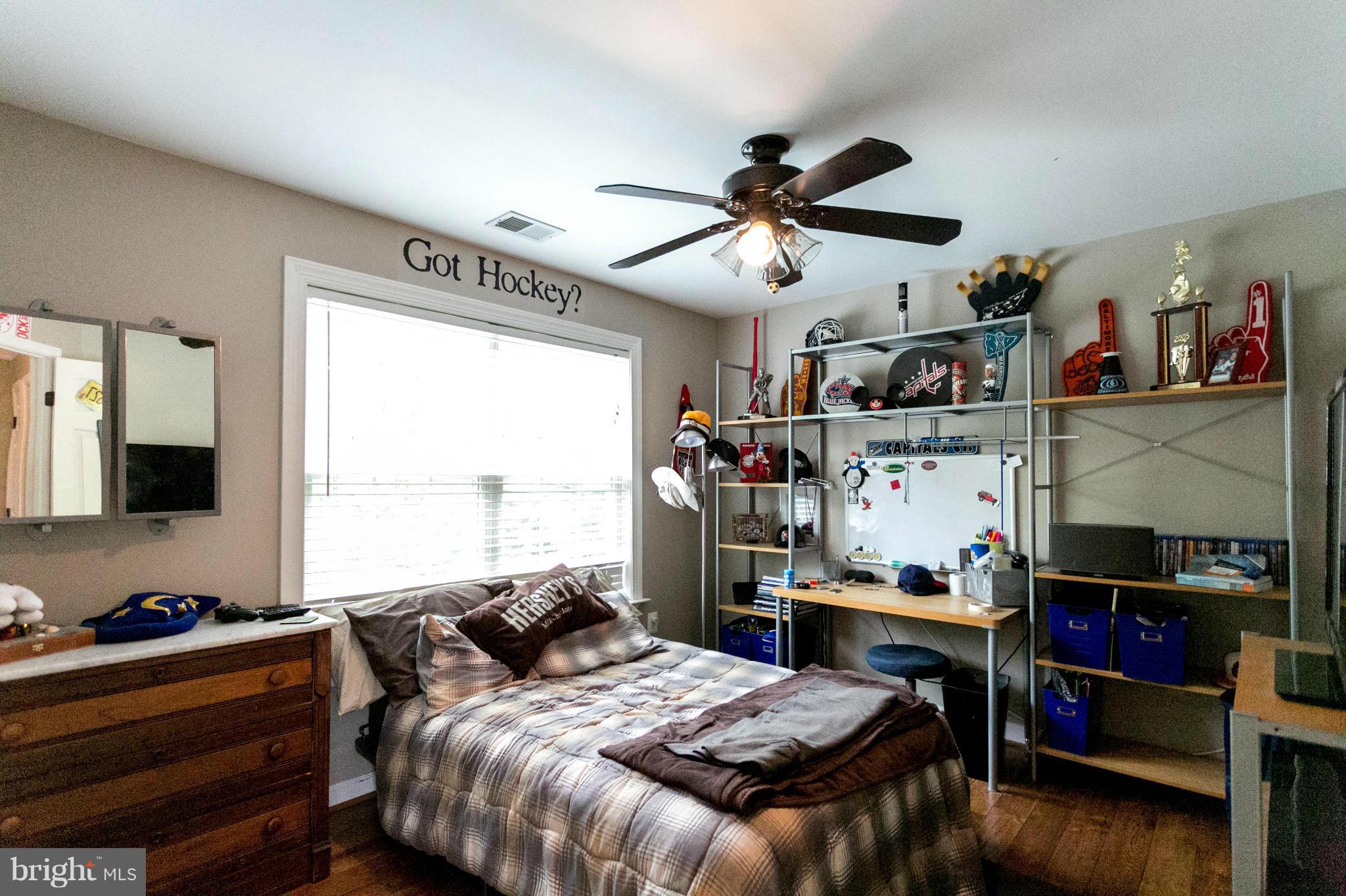 3361 Evans Road Huntingtown, MD 20639 - Photo 24 of 28 Bedroom