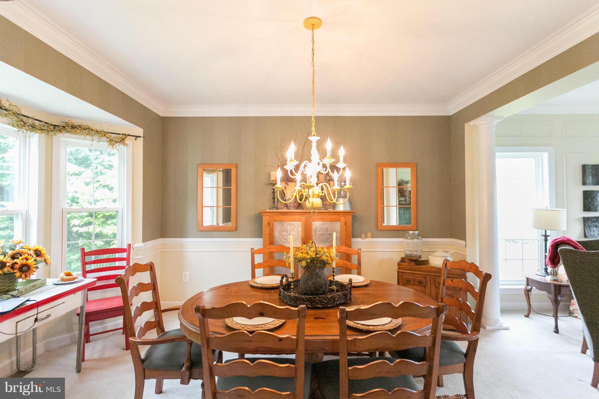 3361 Evans Road Huntingtown, MD 20639 - Photo 10 of 28 Dining Room