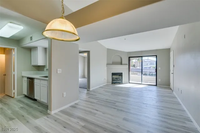 $1,600 | 950 Seven Hills Drive, Unit 726, Henderson, NV 89052