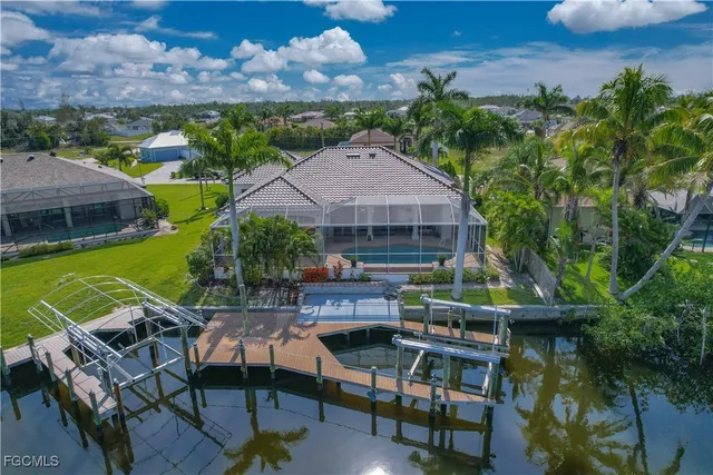 $3,700 | 2730 Northwest 42nd Place, Cape Coral, FL 33993