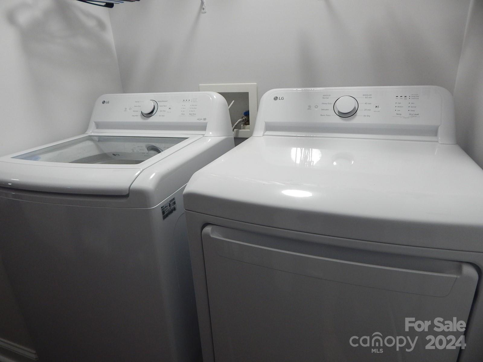 300 Ashmont Drive Kannapolis, NC 28081 - Photo 38 of 42 a close view of sink