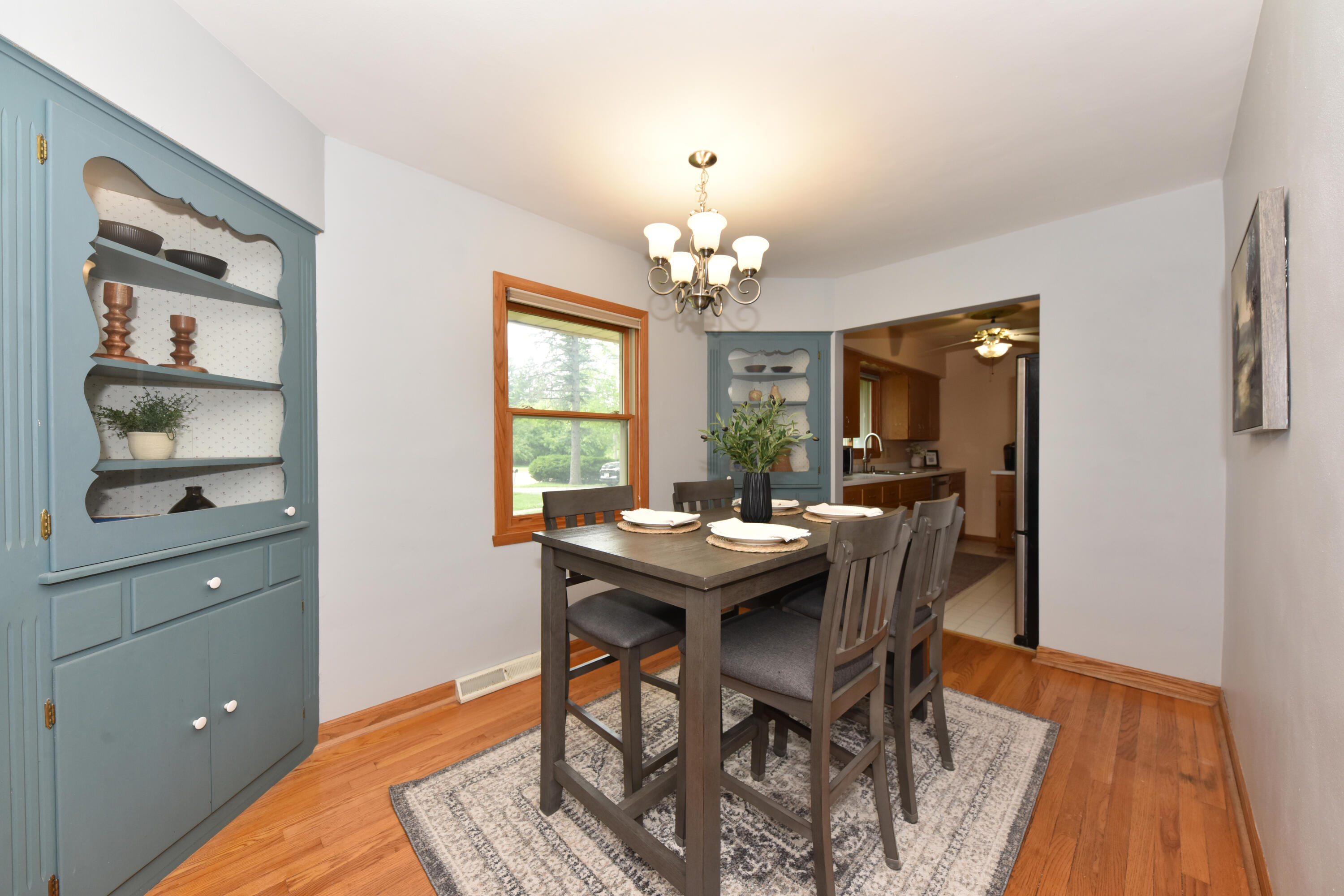 W156 N8028 Pilgrim Road Menomonee Falls, WI 53051 - Photo 8 of 30 Dining Room with charming built ins
