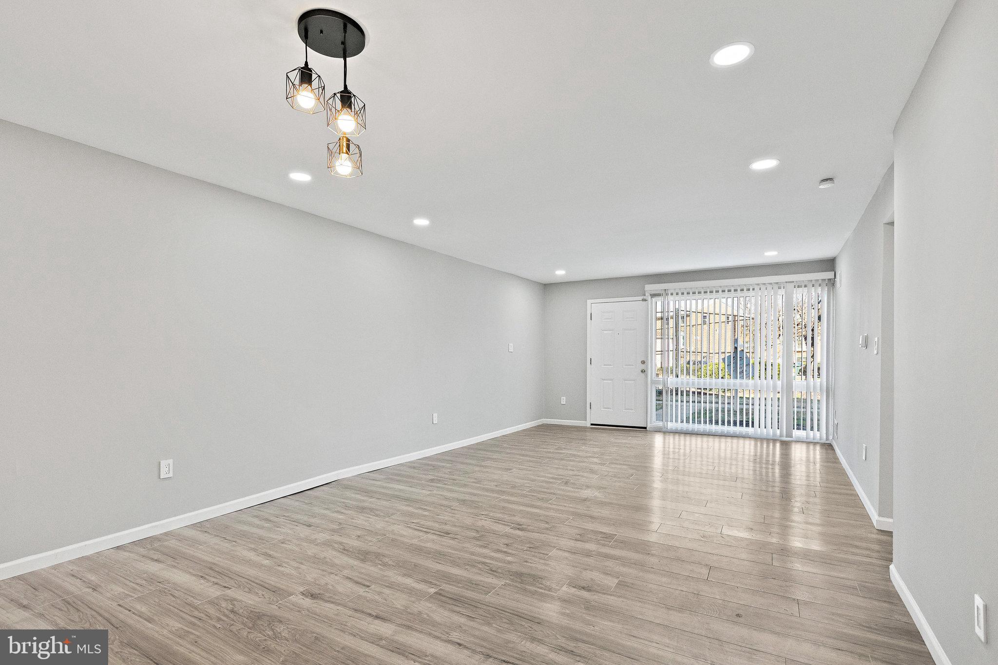 1801 Addison Road South District Heights, MD 20747 - Photo 8 of 42
